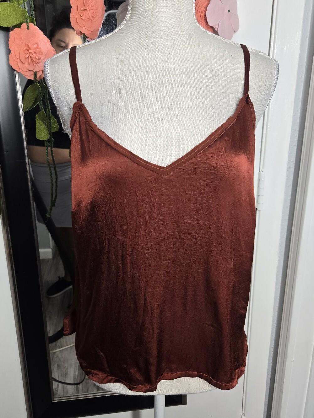 Shyanne Satin Women's Blouse Sleeveless Sz Large Rustic Orange